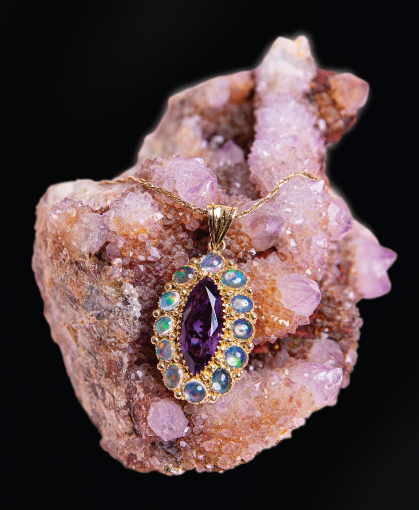 Perry's jeweled necklace