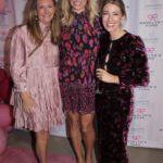 Patrons and Sarah Bascom.