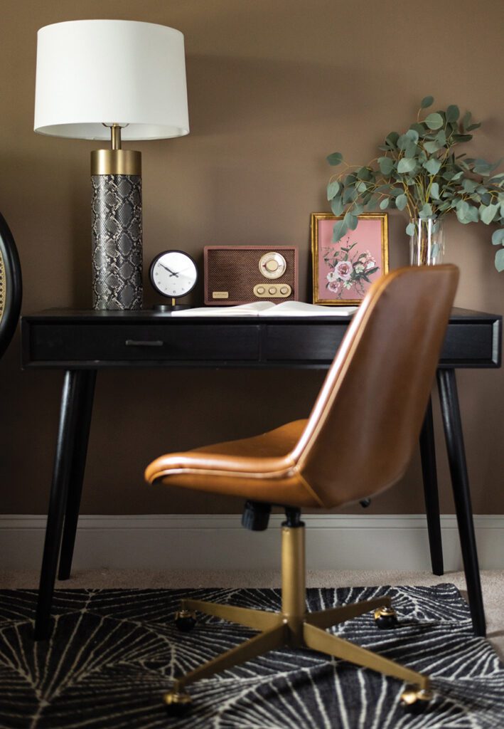 Marie Cloud of Indigo Pruitt Design Studio designs a cozy, modern guest room.