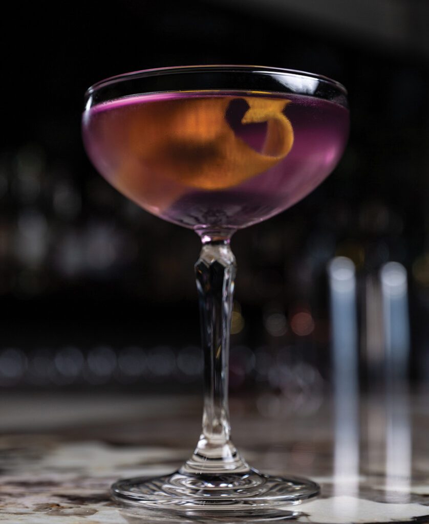 Purple cocktail at Customshop