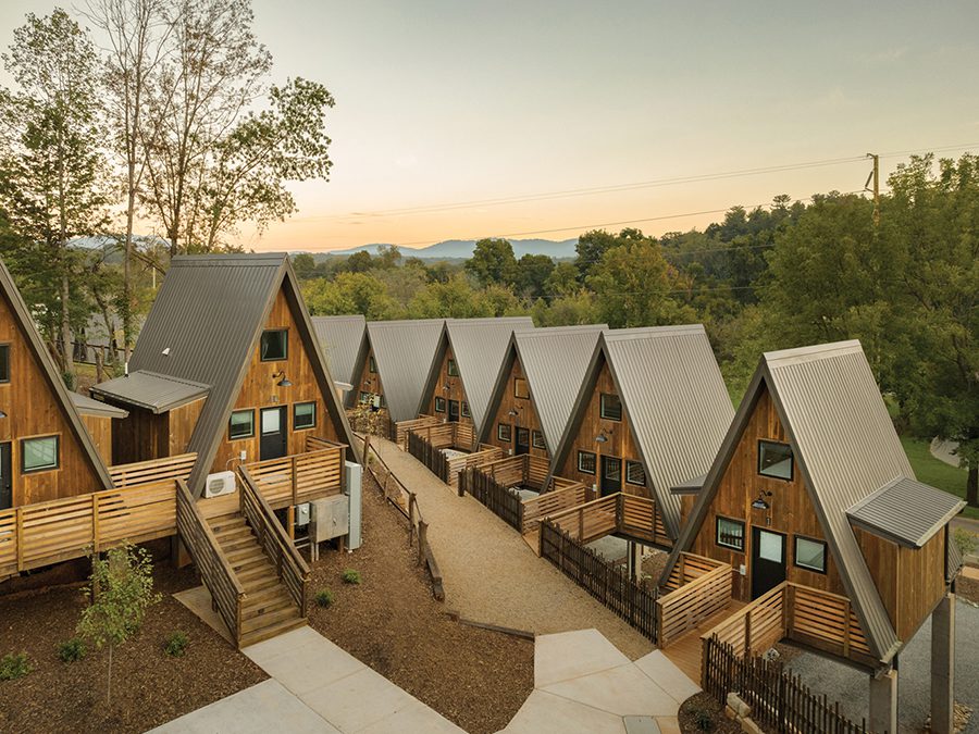 Wrong Way River Lodge & Cabins in Asheville North Carolina