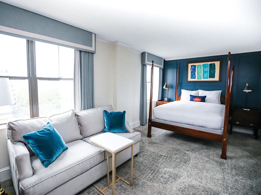 Dunhill hotel deluxe queen guest room