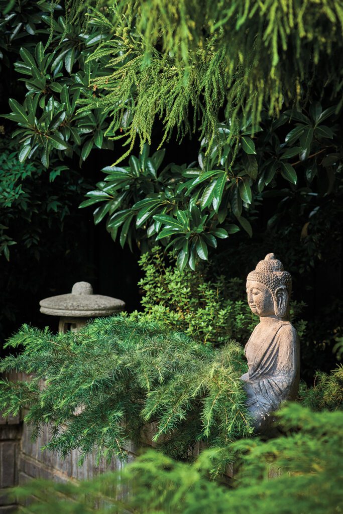 Blair garden buddha