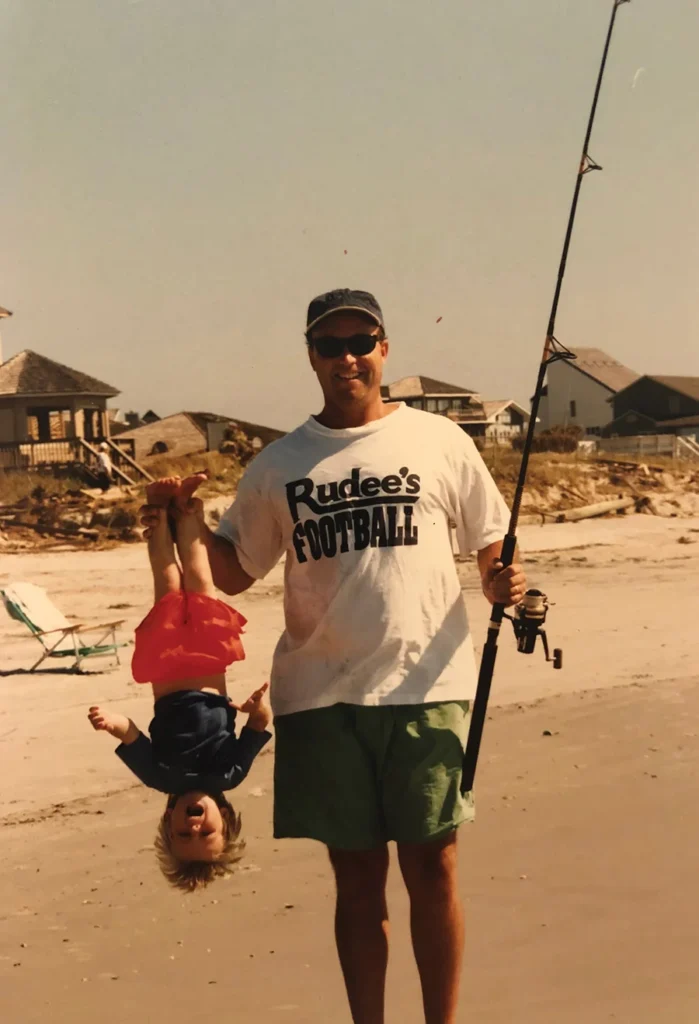 Young Carson with his father, Barry