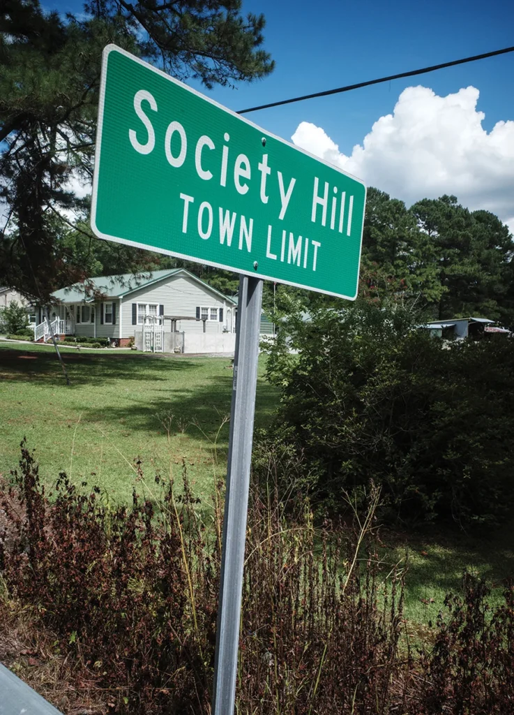 Society Hill Town Limit sign