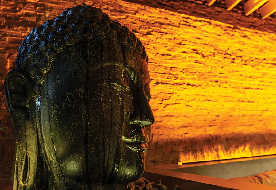 Orosoko Sound Bar interior decoration