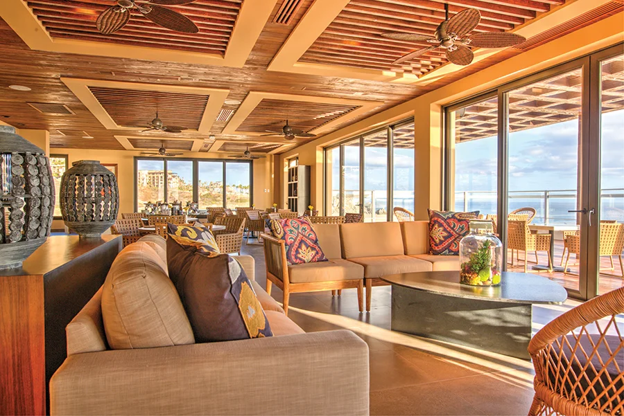 The Towers Lounge, Pueblo Bonito Pacifica Golf Resort