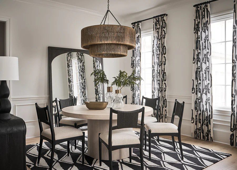 Heydon Hall house dining room designed by Jacy Painter Kelly