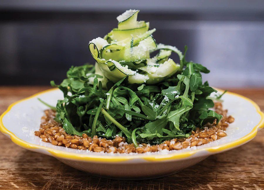 Mano Bella Artisan Foods food