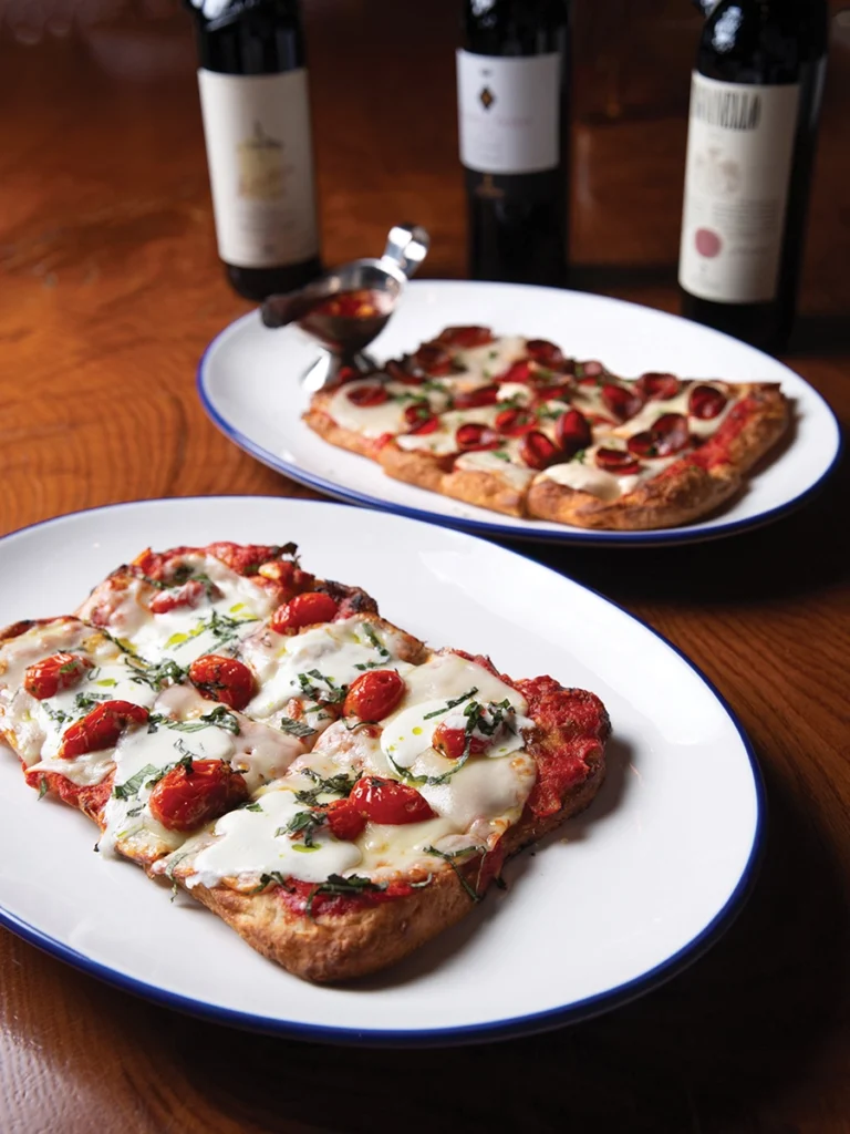 Pizza at Fontana Di Vino