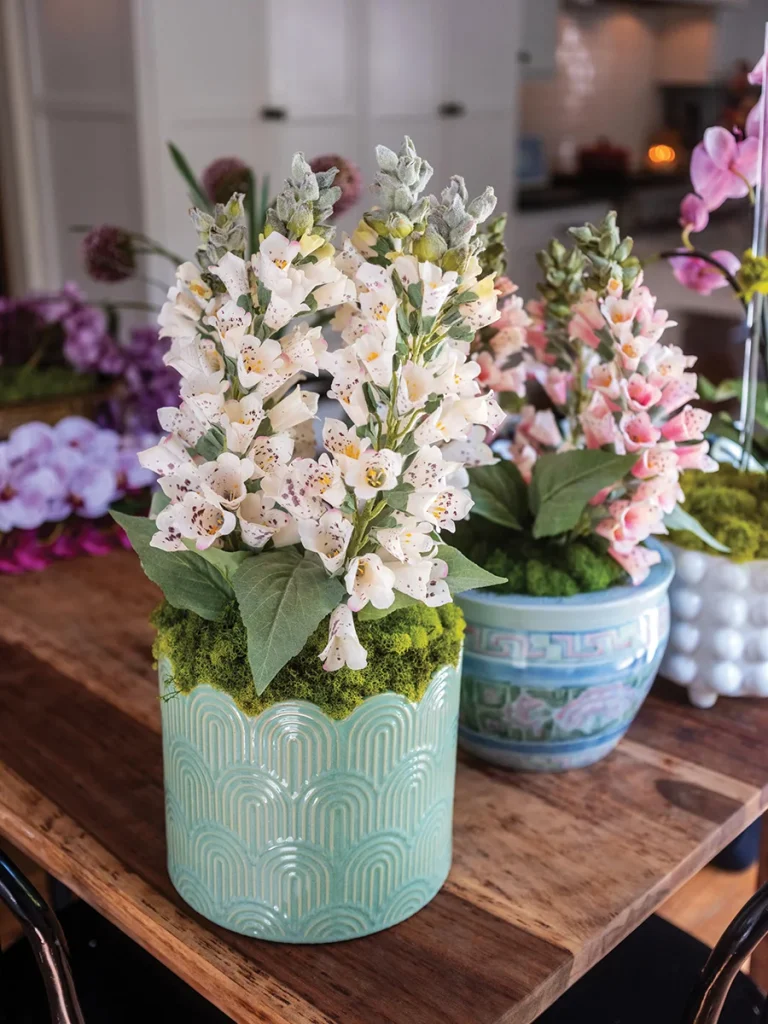 Vintage Charm Charlotte faux flowers